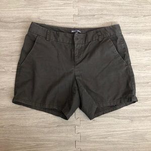 Gap black shorts